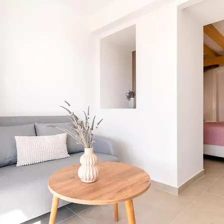 Casa Oliva Tsoukaladhes