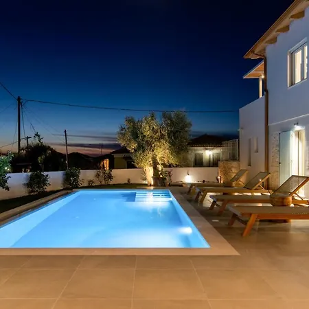 Casa Oliva Villa *